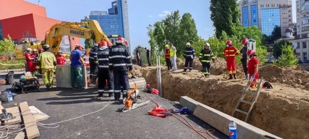 Operațiunea de salvare contracronometru (foto: Inquam/Octav Gane)