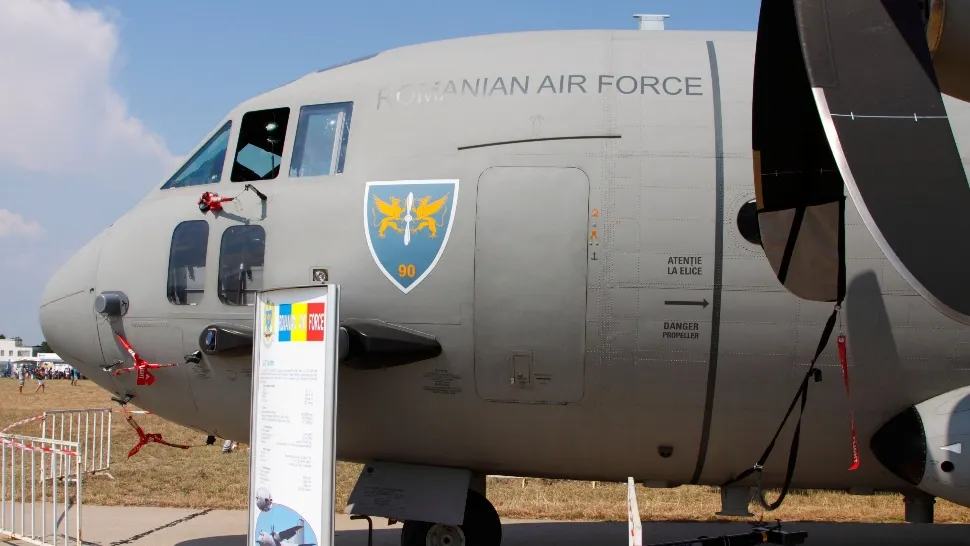 Pacienți cu arsuri, transportați în Germania cu un avion al armatei. Foto/Profimedia