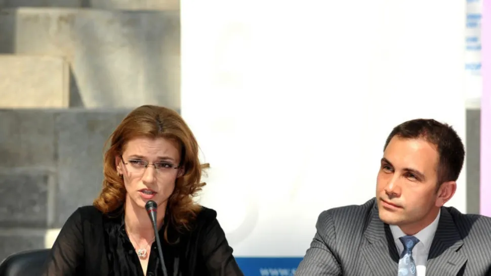 Culisele statului paralel | Alina Gorghiu și Lucian Isar, prietenul de cafea al lui Cîțu, despărțiți de datorii - Cuplul avea o avere de 1,5 milioane euro