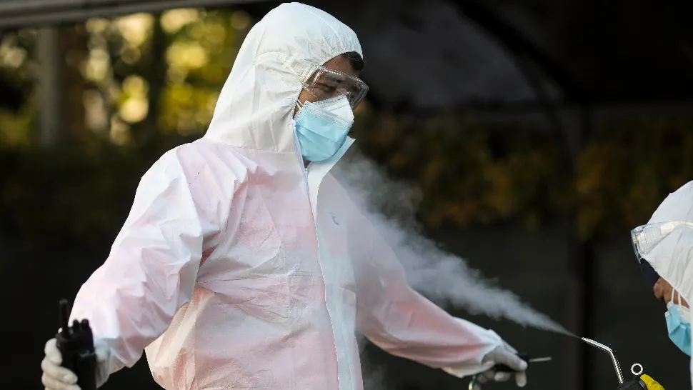 Şase asistenţi şi infirmieri de pe o secţie s-au infectat / Foto: Inquam Photos