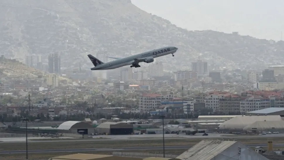 Adio taxe ascunse la companiile aeriene! Parlamentul European pune capăt abuzurilor companiilor aeriene, noile beneficii ale pasagerilor