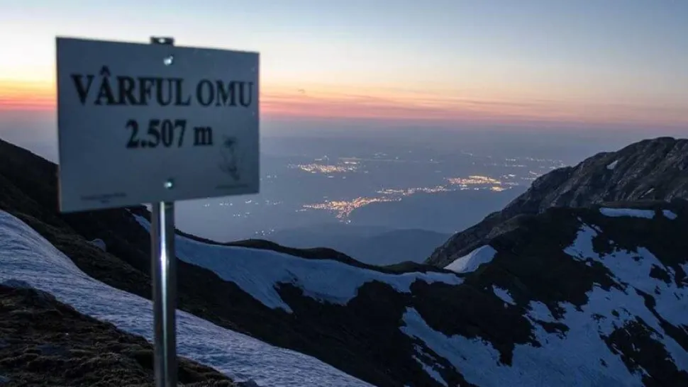 Imagine panoramică Vârful Omu