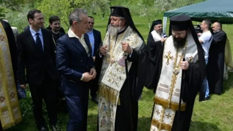 Gigi Becali vrea să se călugărească