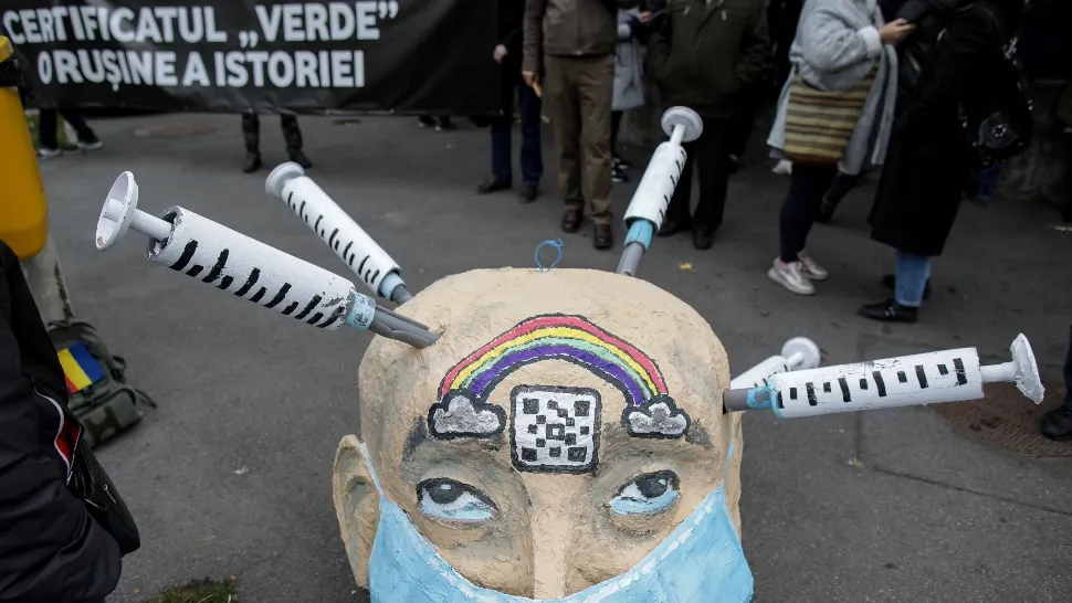 Protestele antivaccin s-au lăsat cu amenzi. Foto/Inquam/Arhivă