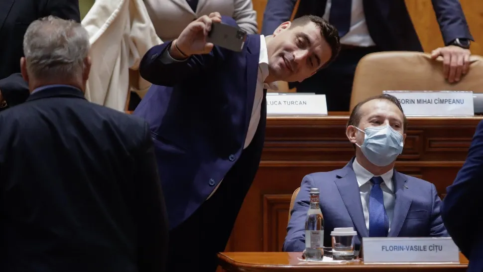 Dezbateri moțiune. Foto: Inquam Photos / George Călin
