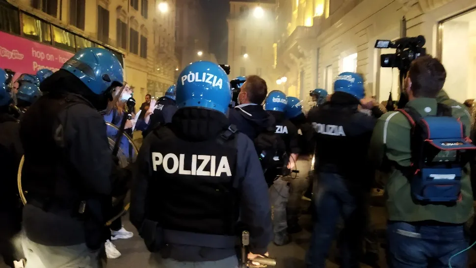 Proteste de amploare în capitala Italiei. Aproape 10.000 de participanți. Foto/Profimedia