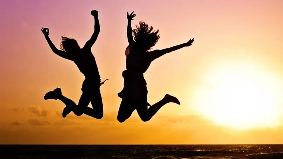 Horoscop 10 octombrie. Vei fi fericit dacă îi eviți pe cei care te-au dezamăgit! Zodia care cheltuiește prea mult
