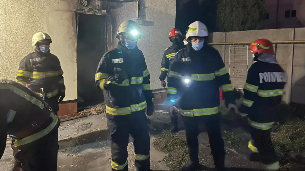 O infirmieră a suferit arsuri pe 40% din suprafața corpului
