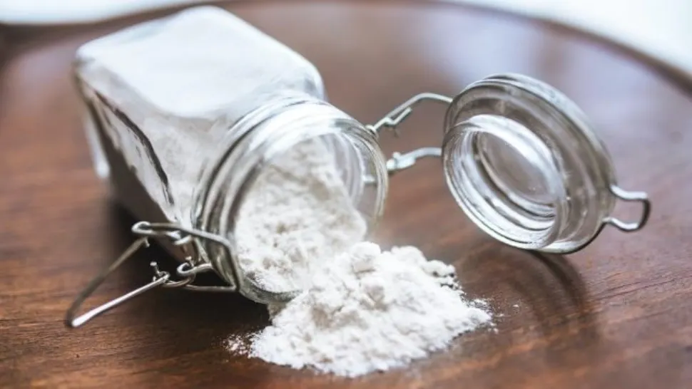 Trend controversat: Băi anti-vaccin cu borax