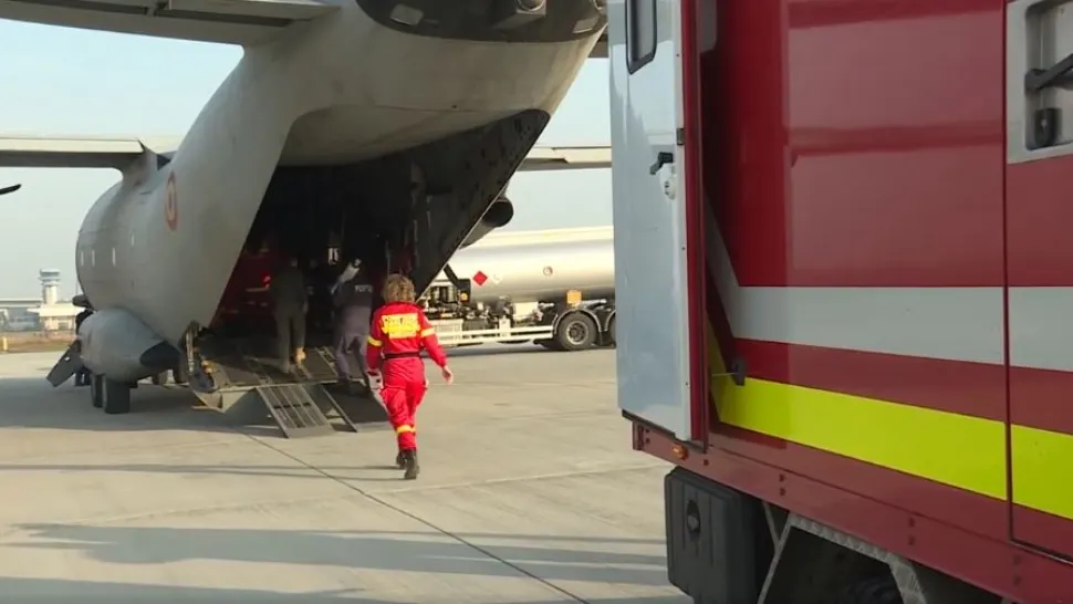 Doi pacienți Covid transportați în Danemarca. Foto/MAPN