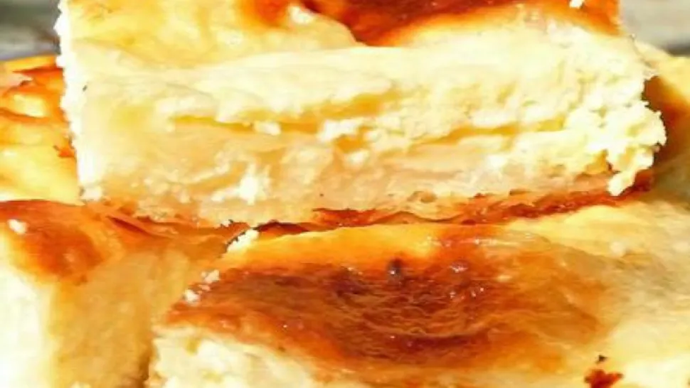 Plăcintă cu brânză dulce