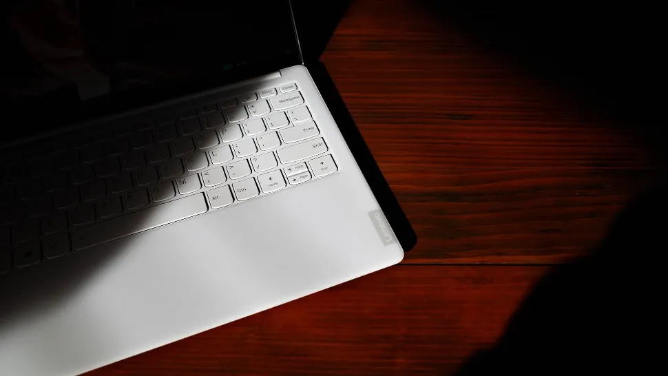 Cele mai bune laptopuri Lenovo pe care le poți achiziționa în 2021 