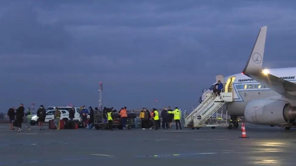 Românii din Maroc au ajuns la București