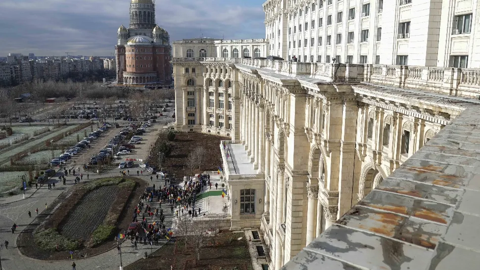 Protest Parlament / Inquam Photos / Octav Ganea
