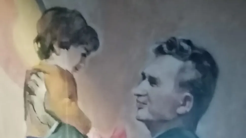 Ceaușescu și copiii (Muzeul municipiului București)