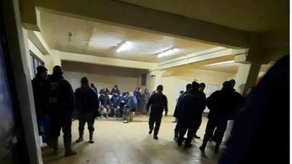 Grevă de avertisment mineri