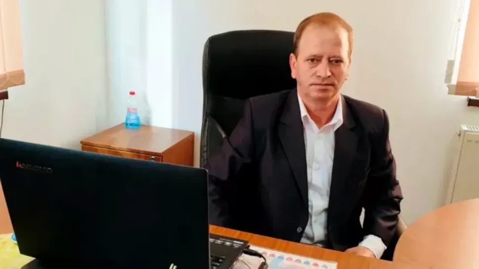 Primarul suspectat că a dat foc primăriei din Beleți-Negrești, reținut