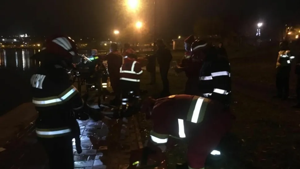 Un bărbat a murit înecat în lacul Ciuperca, din Tulcea. Foto/ISU