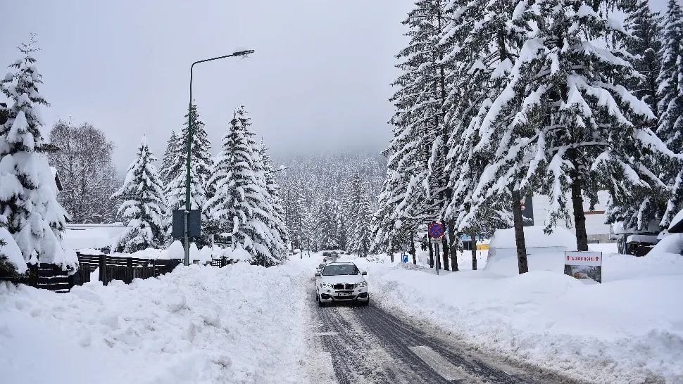 Ninsori slabe la munte. Foto/Arhivă