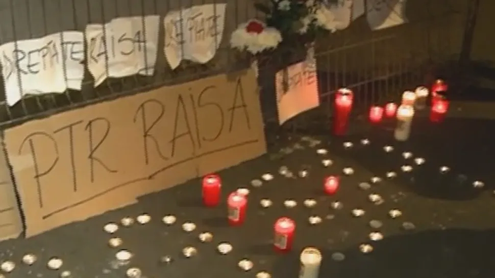 Protest în fața Secției de poliție 5 - Oamenii, revoltați după moartea fetiței ucise Foto: Captură Video