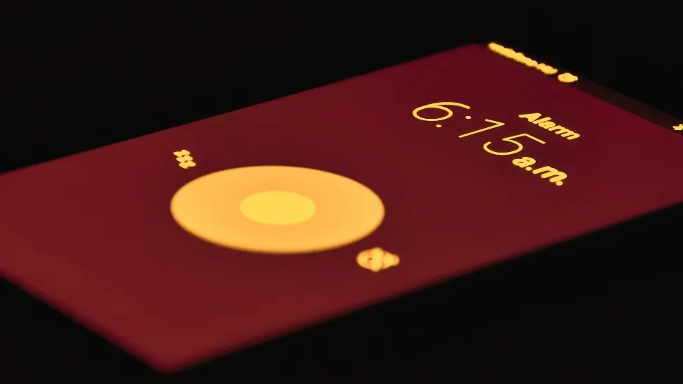 Alarmă pe telefon