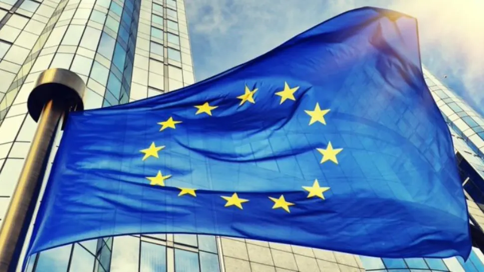 UE
