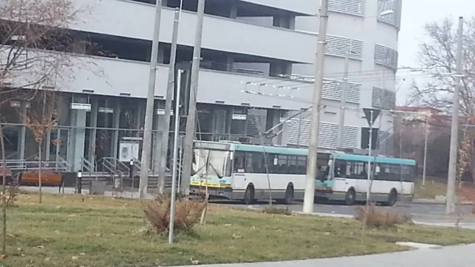 Protecția Consumatorilor a descins la STB, după ce pasagerii au reclamat starea deplorabilă a unor vehicule