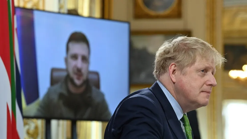 Johnson îi întoarce spatele lui Zelenski. Foto/Profimedia
