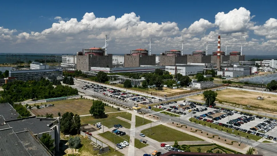 Avertismentul Agenției pentru Energie Atomică: „O rachetă rătăcită poate duce la un accident nuclear în Ucraina”