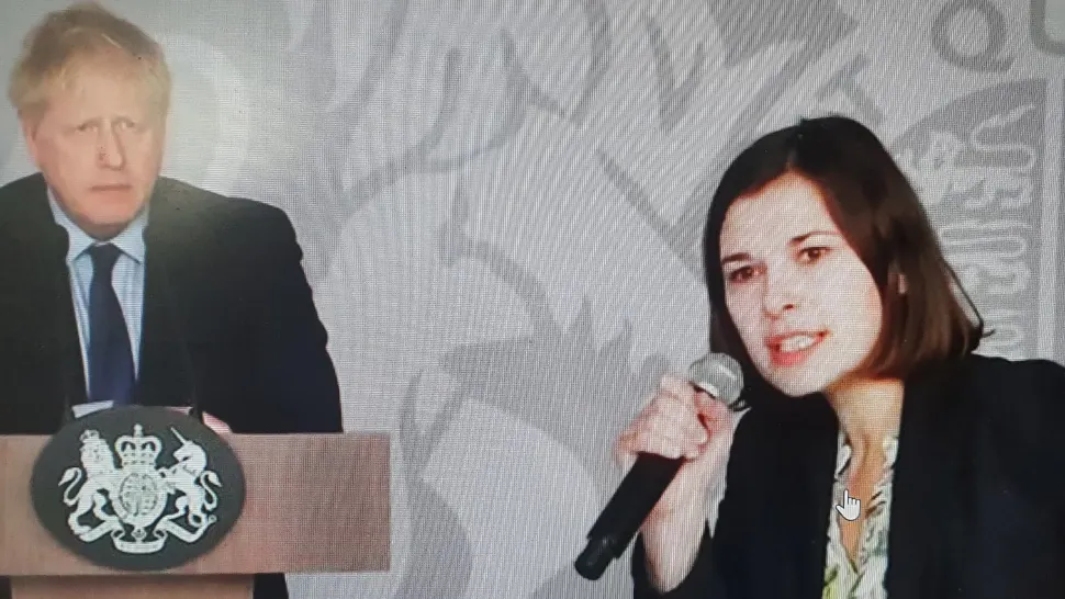 O activistă ucraineană îl acuză, în lacrimi, pe Boris Johnson că Anglia și NATO nu iau măsuri împotriva lui Putin