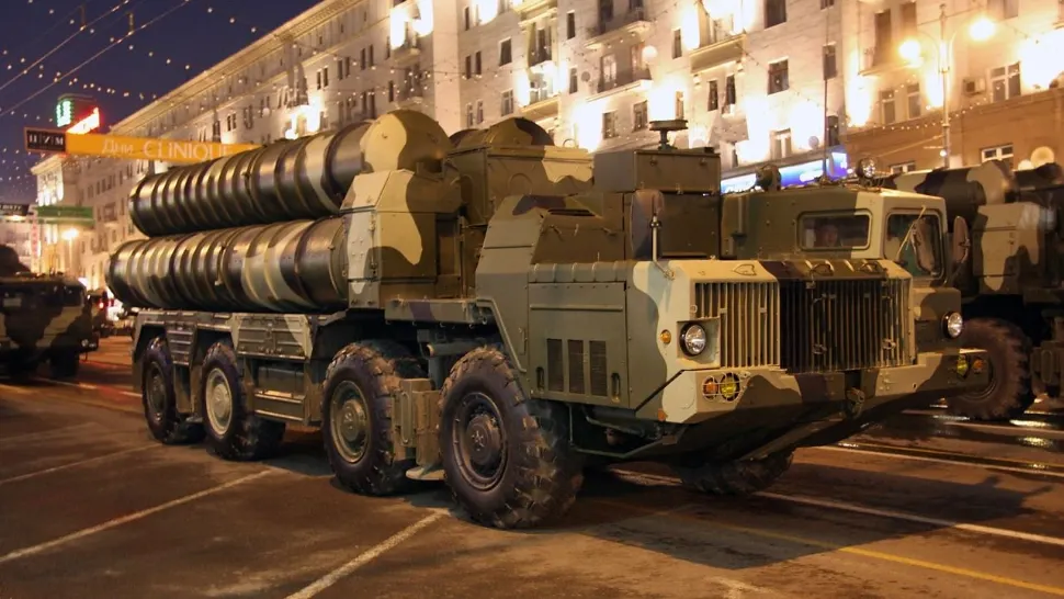 Sistem de apărare antiaeriană S-300/ Foto: Twitter NEXTA