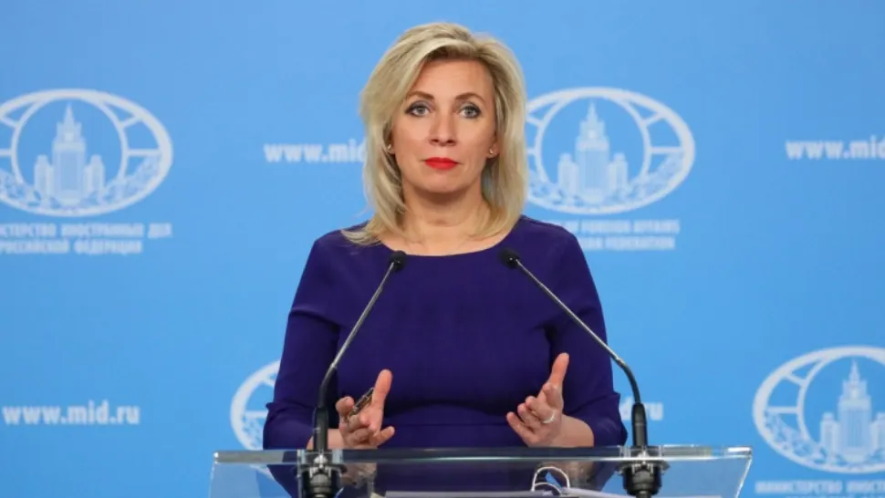 Maria Zaharova, purtător de cuvânt MAE Rusia, și borșul ucrainean Foto: Profi Media