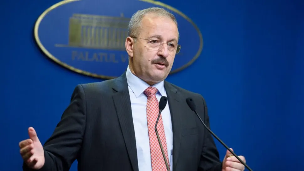 Vasile Dîncu - ministrul Apărării