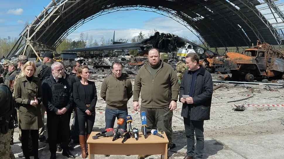 Florin Cîțu s-a dus singur în Ucraina, la o zi după Nicolae Ciucă și Marcel Ciolacu
