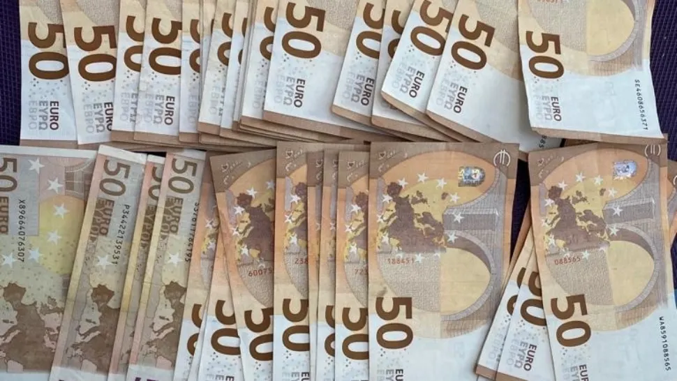 Percheziţii în Bucureşti şi în alte 5 judeţe