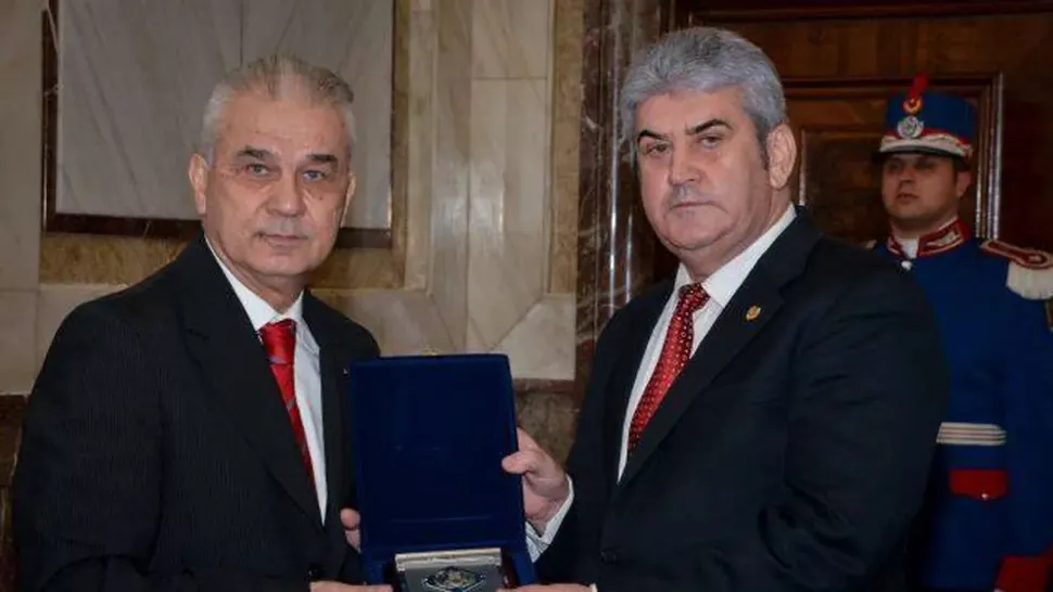 Anghel Iordanescu si Gabriel Oprea