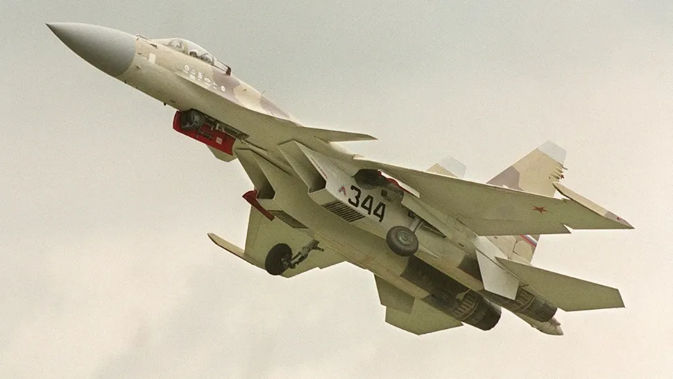 Armata lui Putin se duce la război cu echipamente din anii 90 - dispozitive GPS, lipite cu bandă adezivă pe bord