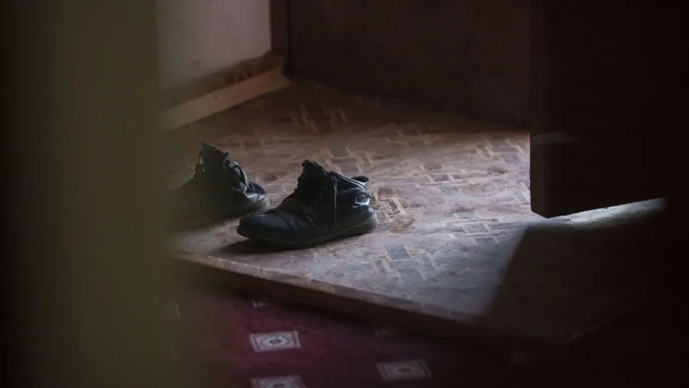 Soldat rus, lăudat de mamă că torturează ucraineni. Discuția macabră în care descrie metoda numită "21 de trandafiri"