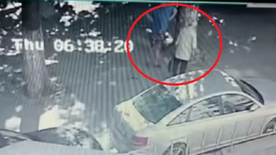 Bătrân tâlhărit Constanța / Captură video Reporter Neptun TV