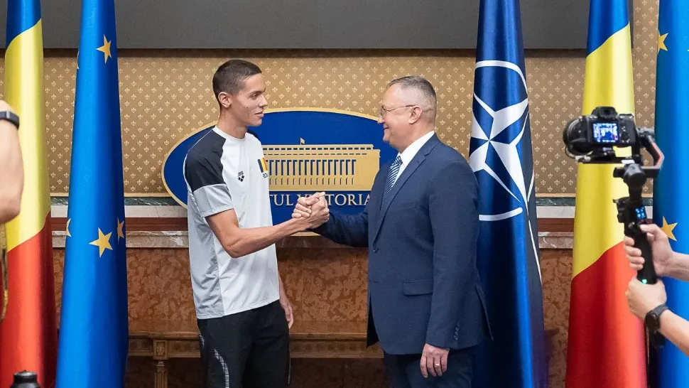 Guvernul a aprobat hotărârea prin care sportivul David Popovici a fost premiat cu un milion de lei