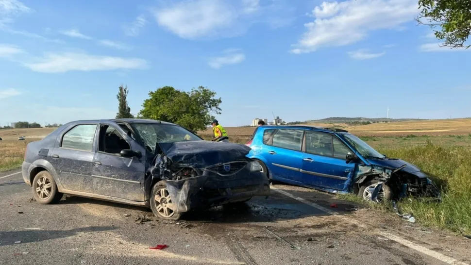 Carambol cu 3 mașini, în Tulcea