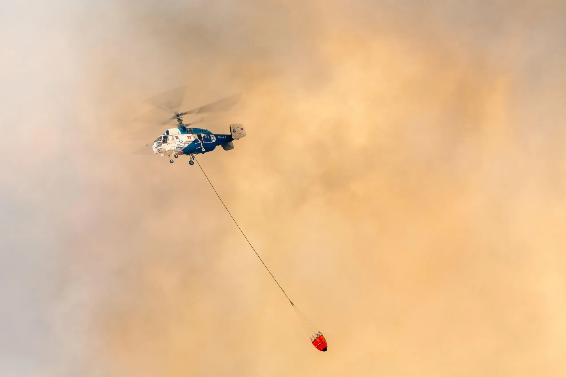 Incendii puternice de vegetație, în Turcia