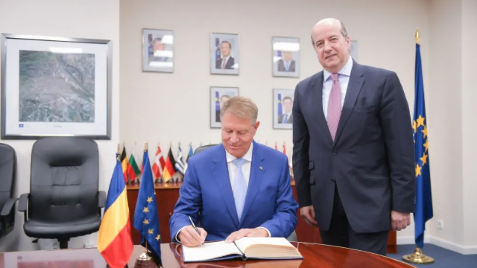 Klaus Iohannis a vizitat Centrul Satelitar al UE
