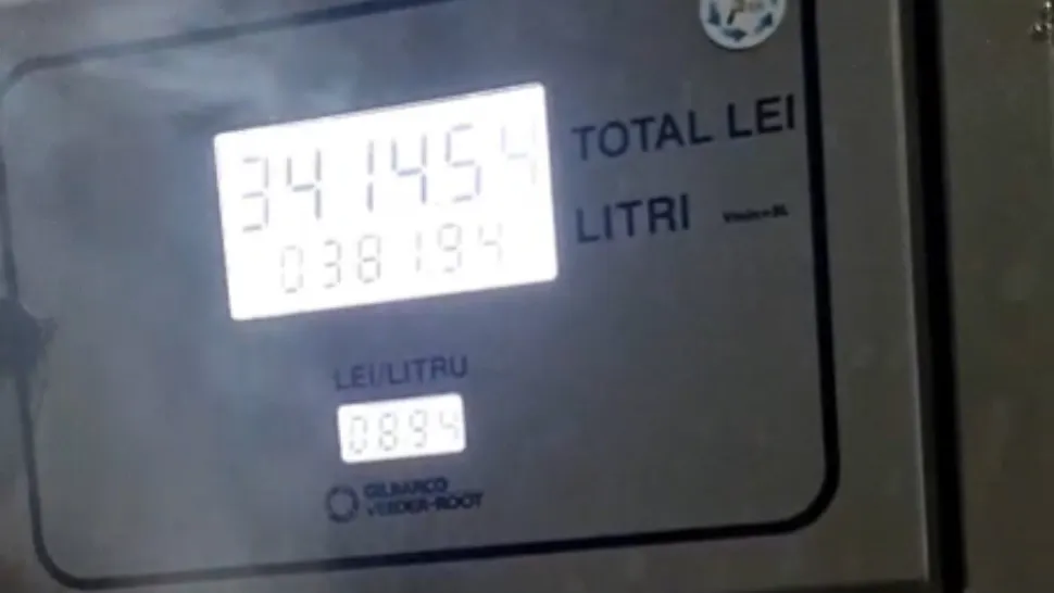 Alimentat la pompă/ Captură video