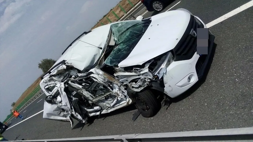 Accident cu 3 mașini pe Autostrada Soarelui, o persoană în stare extrem de gravă, TRAFIC RESTRICȚIONAT