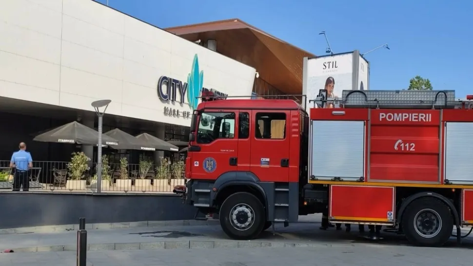 Alertă falsă cu bombă la mall-ul din Constanța! Apelantul a fost sancționat cu amendă de 4.000 de lei