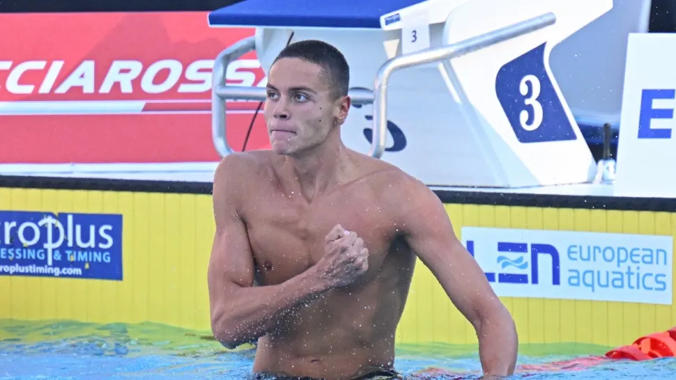 David Popovici, AUR la 100 de metri, RECORD european și mondial. Este cel mai rapid înotător al tuturor timpurilor - VIDEO