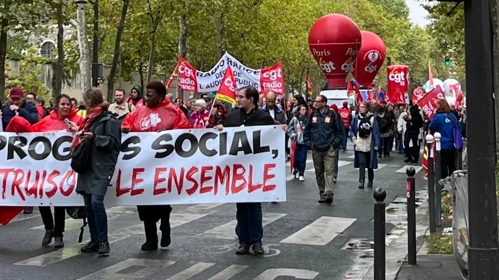 PROTESTE în Franța