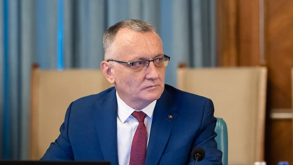 Ministrul Educației - Sorin Câmpeanu