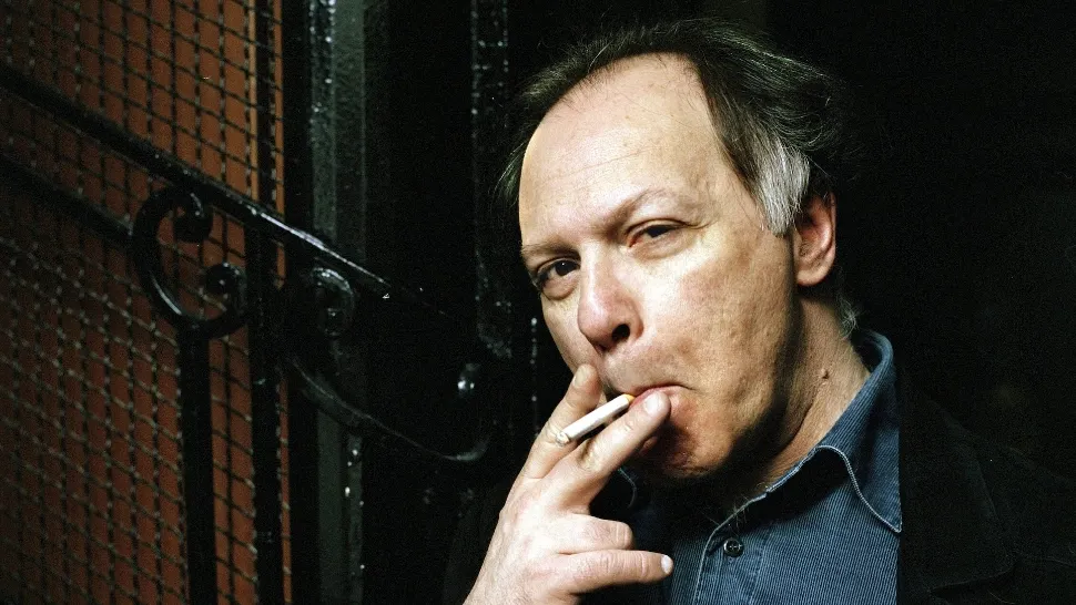 DOLIU imens în literatură: Un celebru scriitor a încetat din viață - Cărțile sale, vândute în 9 milioane de exemplare